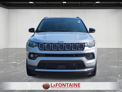Used 2024 Jeep Compass Limited AWD/4WD image 8