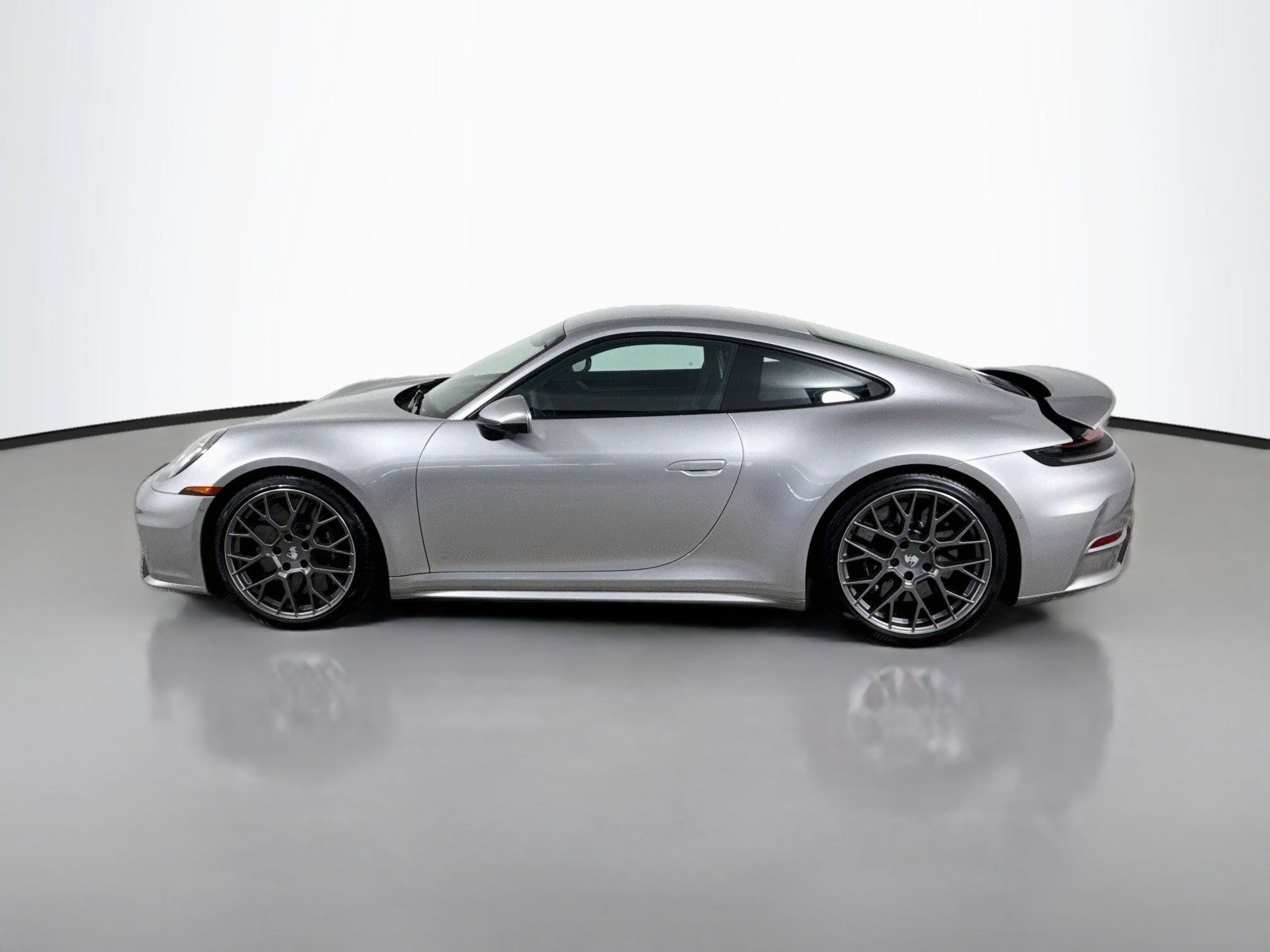 Certified 2025 Porsche 911 Carrera S RWD image 2