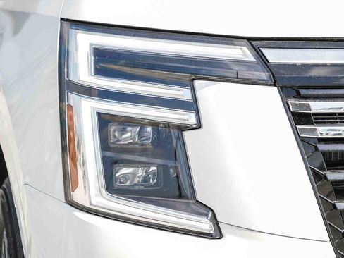 New 2026 Nissan Armada SL w/ Captain's Chari Seat Package RWD image 17