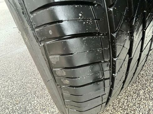 Used 2014 GMC Sierra 1500 SLE w/ Suspension Package, Off-Road image 9