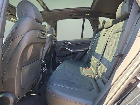 Used 2023 BMW X5 xDrive45e image 16