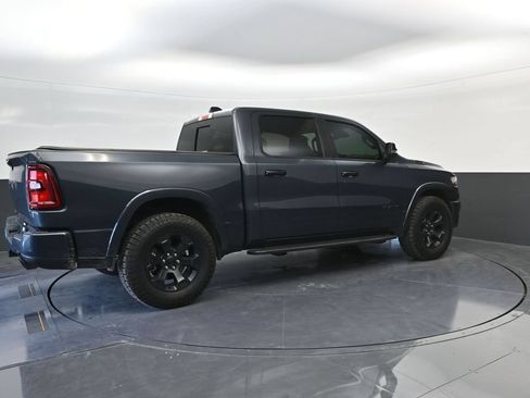 Used 2025 RAM 1500 Big Horn AWD/4WD image 8