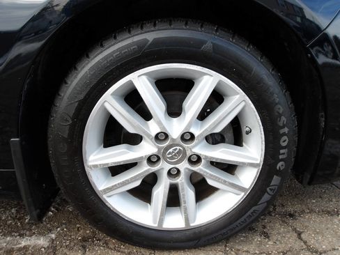 Used 2015 Toyota Avalon XLE Premium image 32