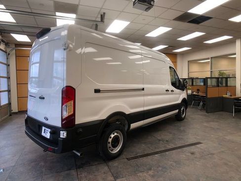 New 2026 Ford Transit 250 148 Medium Roof RWD image 7