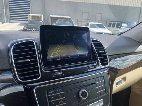 Used 2018 Mercedes-Benz GLE 350 image 6