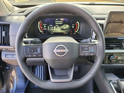 New 2026 Nissan Pathfinder SL w/ SL Premium Package AWD/4WD image 21