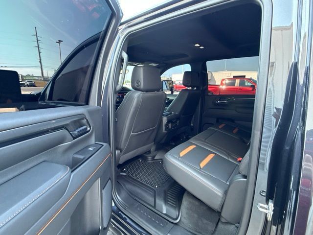 Used 2024 GMC Sierra 2500 AT4 w/ AT4 Premium Plus Package AWD/4WD image 15