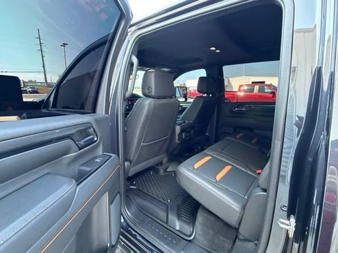 Used 2024 GMC Sierra 2500 AT4 w/ AT4 Premium Plus Package AWD/4WD image 15