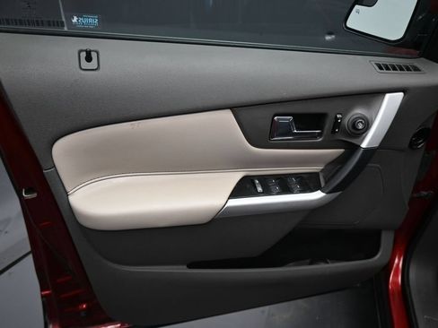 Used 2013 Ford Edge SEL FWD image 8