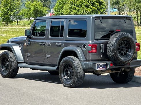 Used 2019 Jeep Wrangler Unlimited Sport S AWD/4WD image 5