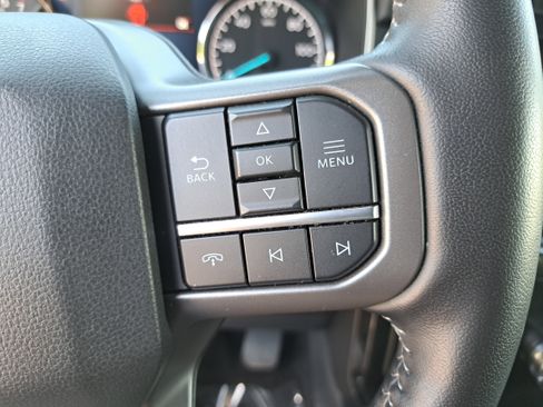Used 2022 Ford F150 XLT w/ Equipment Group 302A High AWD/4WD image 18