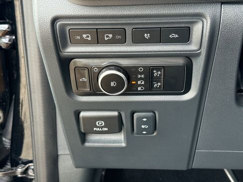 Used 2024 Ford F150 Raptor AWD/4WD image 15