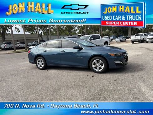 Used 2025 Chevrolet Malibu LS image 17
