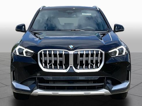 Used 2025 BMW X1 xDrive28i AWD/4WD image 4