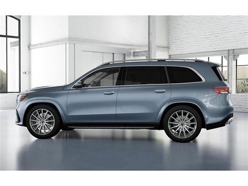 New 2026 Mercedes-Benz GLS 450 4MATIC image 33