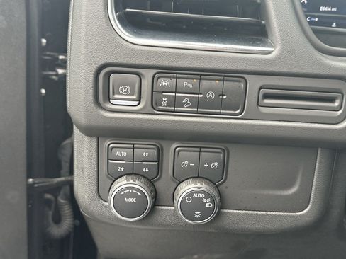 Certified 2023 Chevrolet Tahoe Premier AWD/4WD image 24