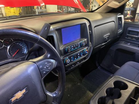 Used 2018 Chevrolet Silverado 3500 LT image 25