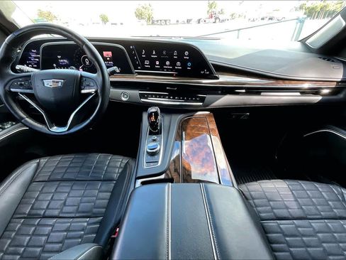 Used 2023 Cadillac Escalade Sport Platinum image 15