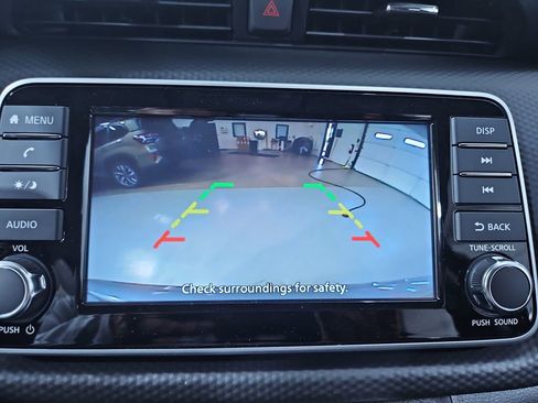 New 2025 Nissan Kicks Play S image 19