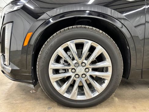 Used 2022 Cadillac XT6 Premium Luxury FWD image 10