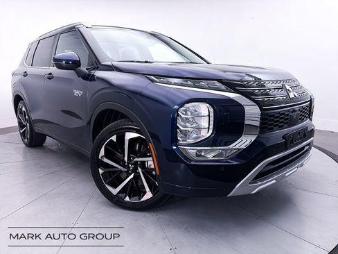 Used 2024 Mitsubishi Outlander SEL AWD/4WD image 1