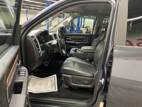 Used 2018 RAM 1500 Laramie image 22
