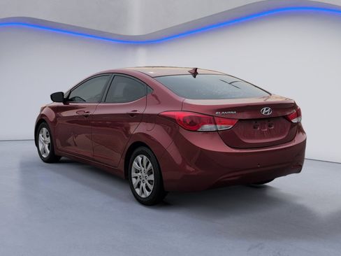 Used 2012 Hyundai Elantra GLS image 5