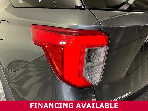 Used 2020 Ford Explorer Limited RWD image 23