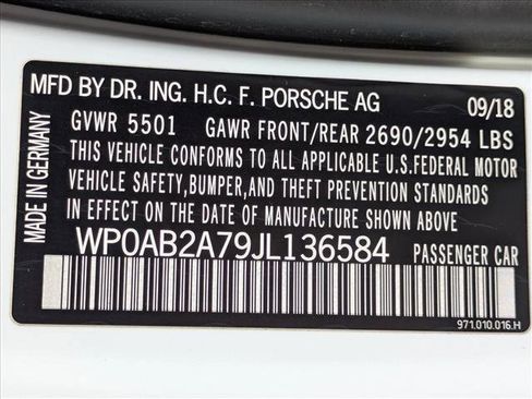 Used 2018 Porsche Panamera 4S image 26