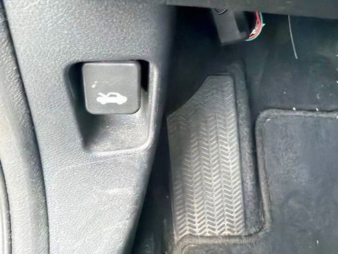 Used 2019 Honda Civic LX image 21