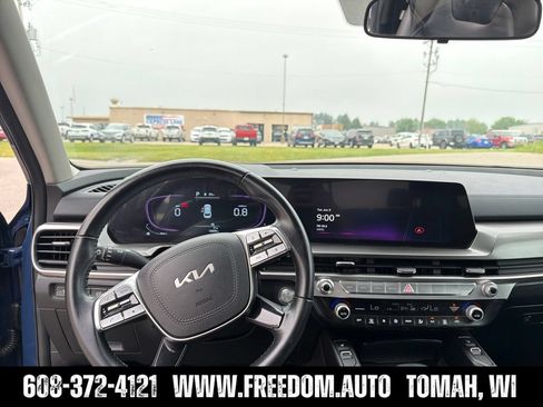 Used 2025 Kia Telluride S AWD/4WD image 13