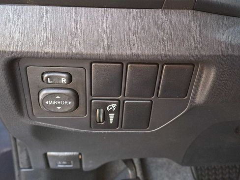 Used 2014 Toyota Prius Four FWD image 24