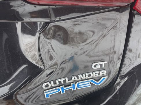 Used 2019 Mitsubishi Outlander GT image 13