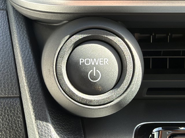 New 2027 Toyota Prius LE FWD image 17