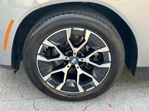 Used 2025 BMW X3 xDrive30i w/ Premium Package AWD/4WD image 30