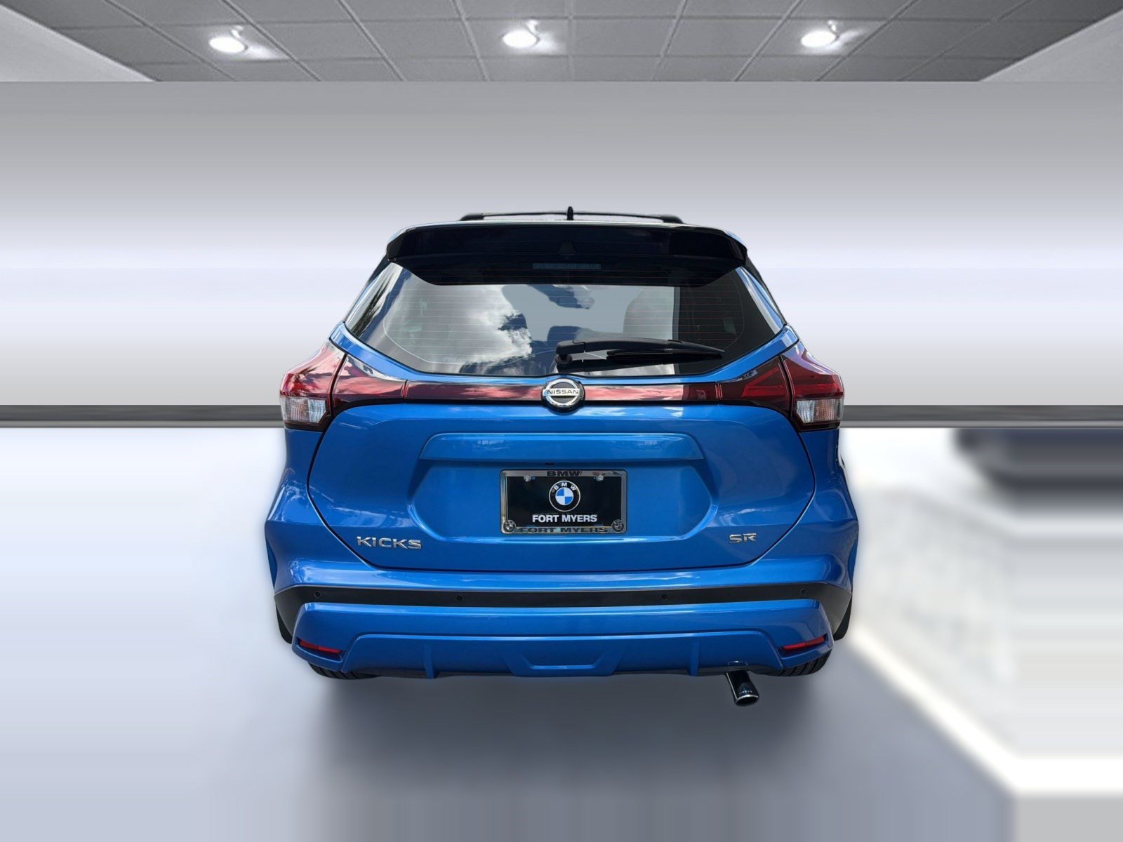 Used 2021 Nissan Kicks SR w/ SR Premium Package FWD image 10