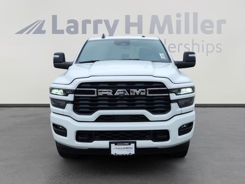 New 2025 RAM 2500 Big Horn image 9