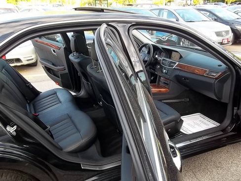 Used 2012 Mercedes-Benz E 350 4MATIC Sedan image 10