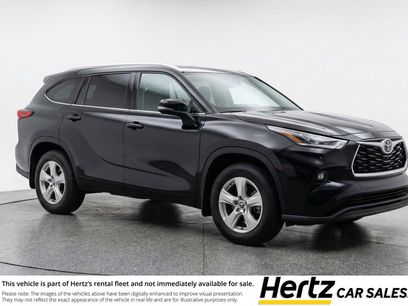 Used 2025 Toyota Highlander LE