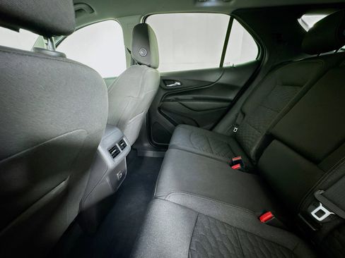 Used 2019 Chevrolet Equinox LT w/ Driver Convenience Package image 24