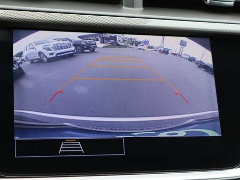 Used 2023 Buick Encore GX Preferred w/ Cold Weather Comfort Package FWD image 16