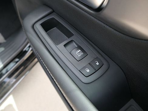 New 2026 Chrysler Pacifica Select image 22