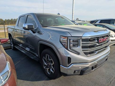 Used 2023 GMC Sierra 1500 SLT w/ SLT Premium Plus Package image 2