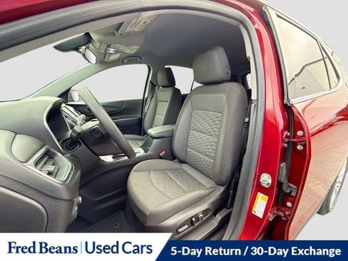 Used 2018 Chevrolet Equinox LT image 21