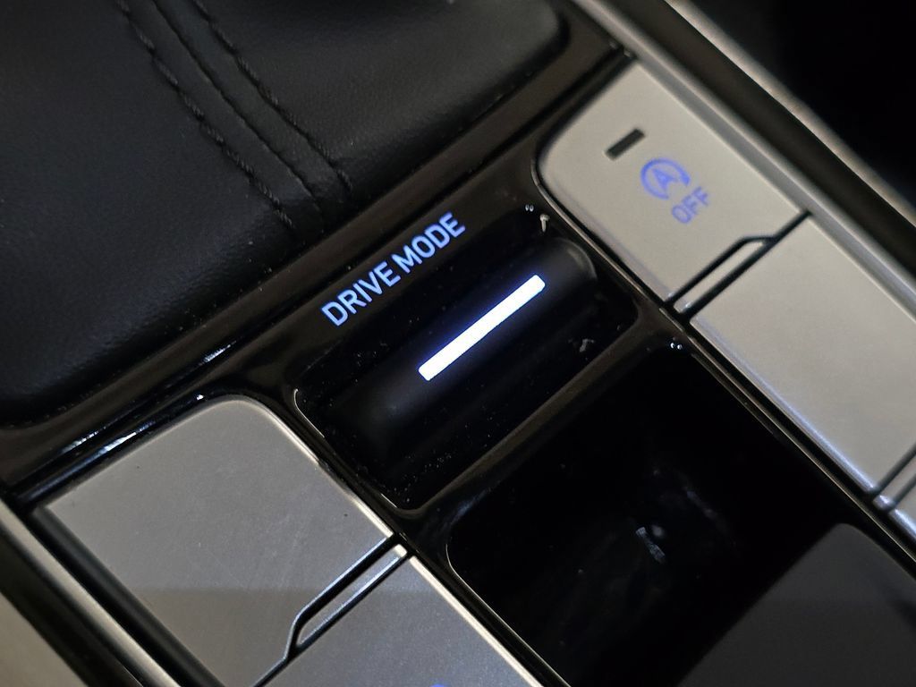 New 2025 Hyundai Tucson SE FWD image 28
