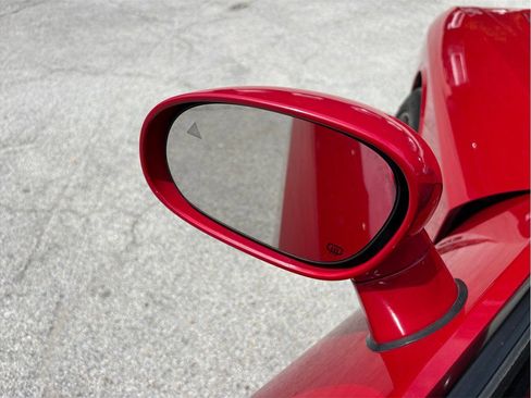 Used 2016 Dodge Challenger SRT Hellcat RWD image 17