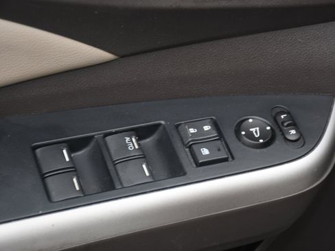 Used 2014 Honda CR-V EX-L image 11