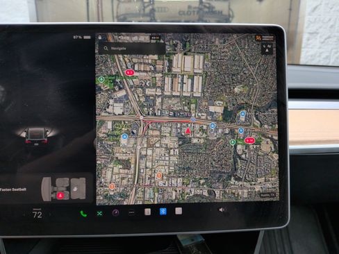 Used 2024 Tesla Model Y Long Range image 24