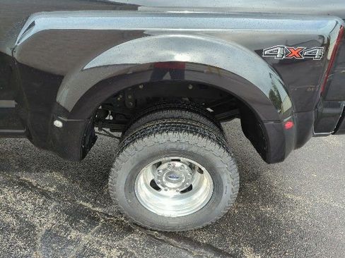 Used 2021 Ford F350 Platinum image 35