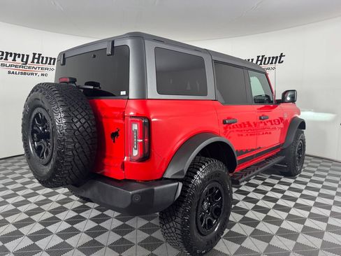 Used 2022 Ford Bronco Wildtrak AWD/4WD image 6